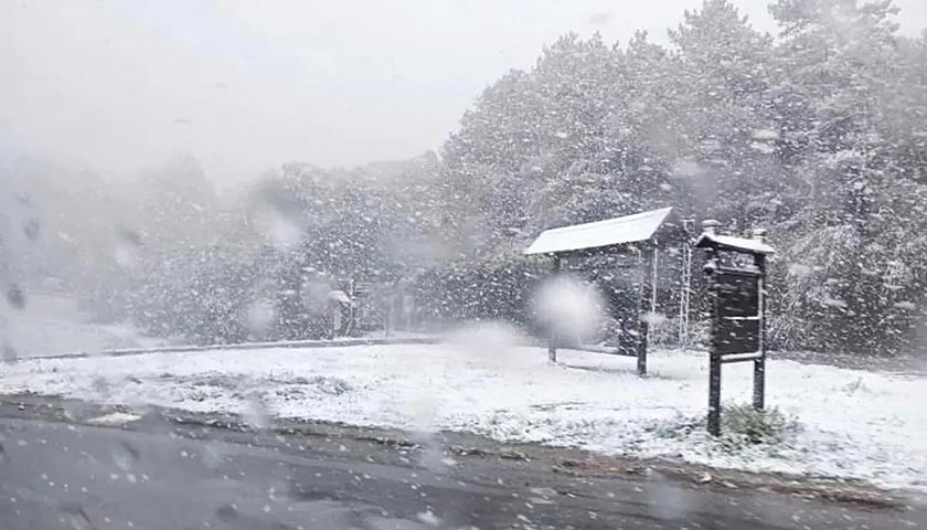 Proleće ne da je otpočelo kišom nego i snegom veje na planinama